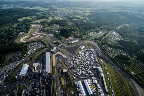 To Hell For The Weekend The 2017 Nurburgring 24h Race In Pictures