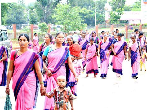Exposing The Bjps Ploy To Deny Anganwadi Workers Helpers Their Due Liberation Central Organ