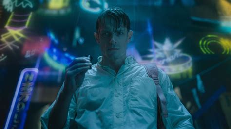 Altered Carbon Star Joel Kinnaman On His Physically Challenging Role