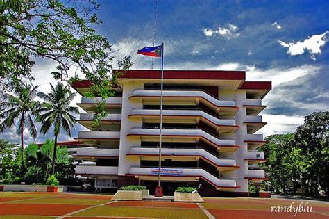 Polytechnic University Of The Philippines Flag