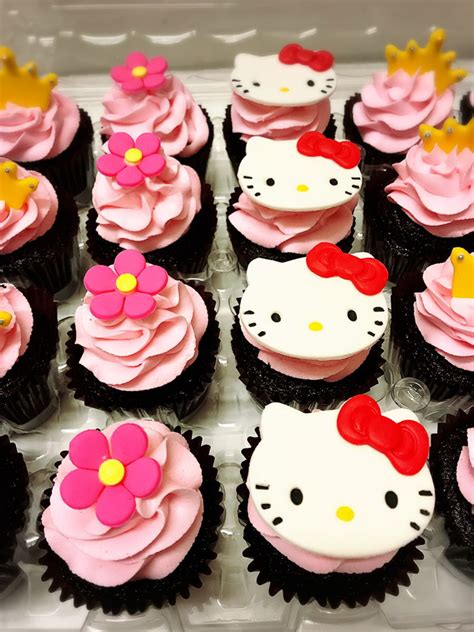 Hello Kitty Cupcake Ideas