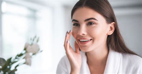 Cuidarse en el confinamiento es posible, sino que se lo digan a mis buenashijas que se ponen a la obra para instalar el spa en. ¿A qué edad hay que empezar a cuidarse la piel? - Blog de ...