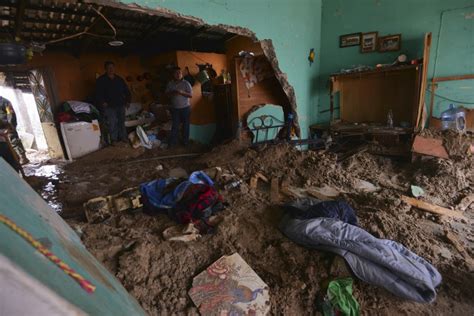Mexico Hurricane Manuel Death Toll To Rise As Landslide Destroys