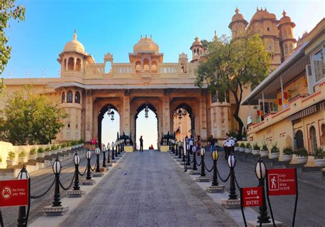 Udaipur Rajasthan History Sightseeing How To Reach And Best Time To