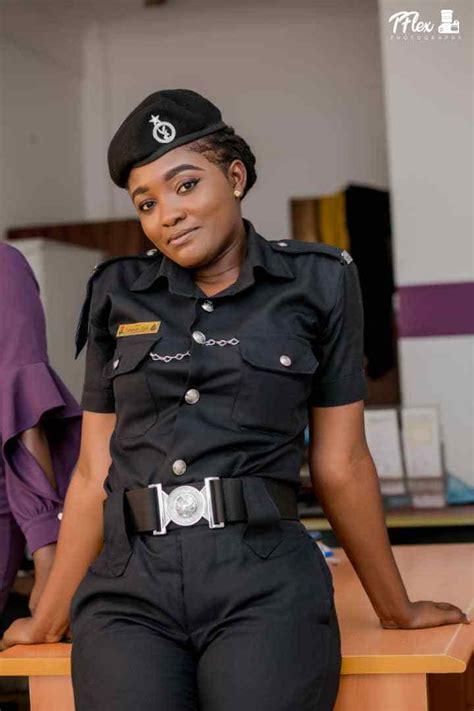 Meet The Most Beautiful Police Woman In Ghana Who Is Single And