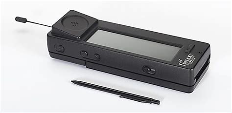 The first smartphone had only 1mb of pseudo static ram (psram) memory, yeah ibm simon only had a megabyte of ram. World's first smartphone from IBM "Simon" turns 21