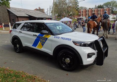 New Jersey State Police Slicktop Fpiu Rpolicevehicles