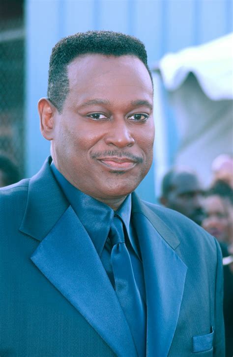 remembering a legend luther vandross [photos]