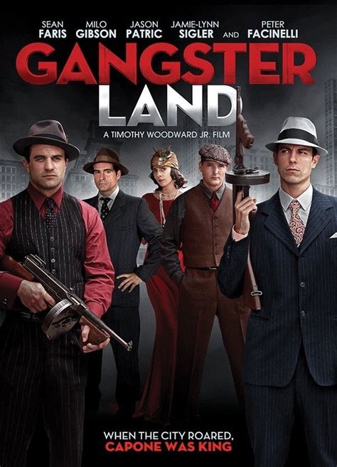 Mel Gibsons Son Milo Makes Leading Man Debut As Al Capone In