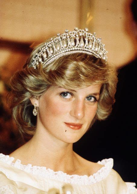 8 Stunning Royal Tiaras That Ooze Glitz And Glamour The Vintage News