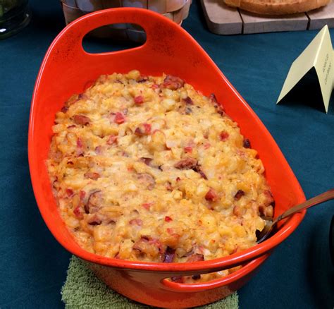 Spread potato mixture in pan, top with cooked sausage or ham. » Smoked Sausage Hashbrown Casserole Lemony Thyme