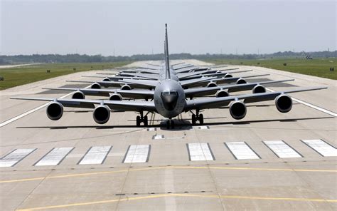Sfondi Veicolo Boeing 777 Aerei Militari Aeroporto Infrastruttura