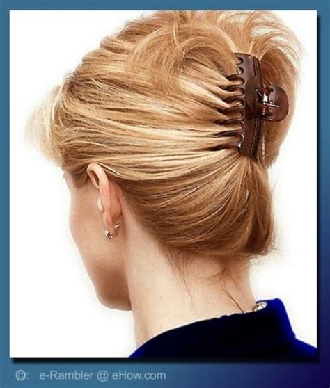 It's hard to remember now, but in the year before coronavirus struck, sticking things in your hair was a burgeoning trend. butterfly clip hairstyle for medium hair | Clips and ...