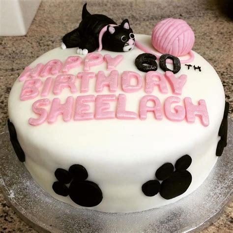 Share a gif and browse these related gif searches. Cat cake for a cat lover. 60th birthday cake. Ball of wool ...