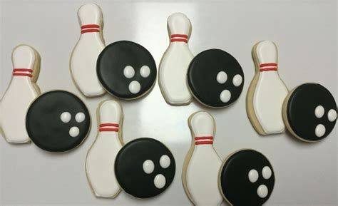 Bowling Ball Bowling Pin Decorated Sugar Cookies By I Am The Cookie