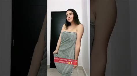 Cute Girl Dropping Towel 🙈 My Heart Went Oops Challenge Hot Youtube