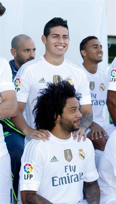 A look at Real Madrids official photograph for the 2015/16 season | Real Madrid CF | Real madrid ...