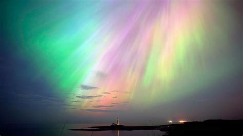 Northern Lights Brighten Skies Across The Uk And Around The World See The Best Pictures Here