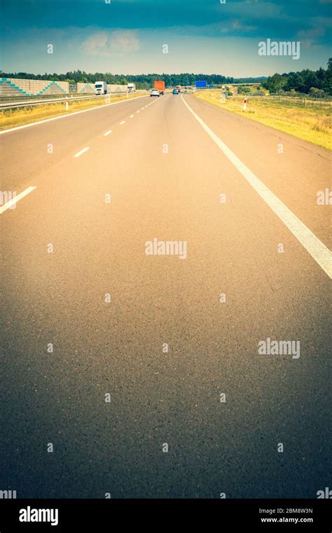Empty Expressway Hi Res Stock Photography And Images Alamy