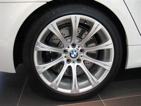 Hello e39 m5 owners, a friend of mine has recently acquired some beautiful rondell rims and are available to those e39 m5 owners thinking of a set of 4 rims is available to ship you anywhere in north america at only $1100 u.s. File:BMW E60 M5 Wheel.JPG