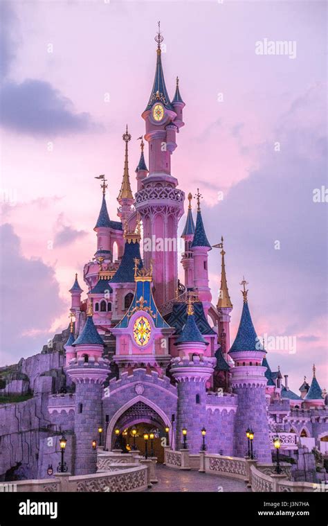 Sleeping Beauty Castle Disneyland Paris Banque De Photographies Et D
