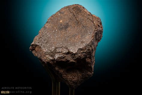 Main Mass Chondrite H5 8433g Aerolite Meteorites