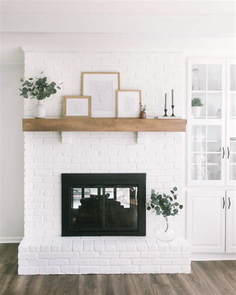 Simply Chic Farmhouse White Brick Fireplace Idea — Homebnc