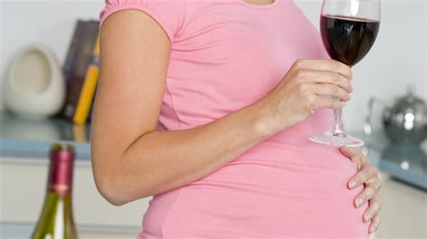 Drinking While Pregnant Common In Ireland England Australasia Study