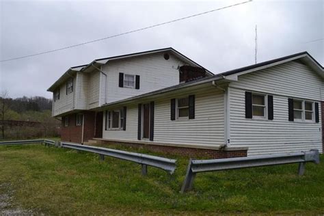 Salyersville Magoffin County Ky House For Sale Property Id 413311294