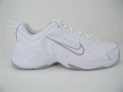 Shop the best women's nike running shoes at fleet feet. New* Women's Nike T-Lite VIII Leather Running Shoes Size 5 ...