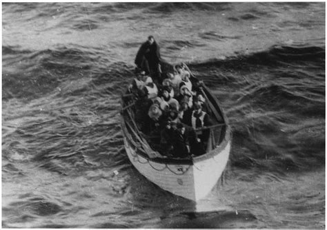 Photograph Of A Lifeboat Carrying Titanic Survivors NARA 278337