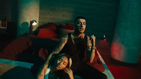 Zayn Malik Passionately Kisses Blonde Beauty In New Video Love Like