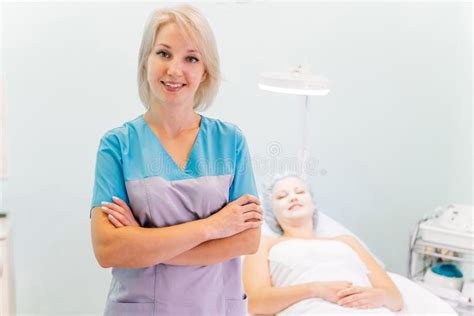 Woman Beautician Doctor At Work In Spa Center Stock Image Image Of Therapy Specialist 133421873