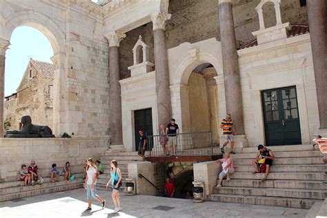 Diocletians Palace Must See Sights