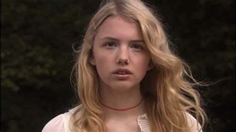 cassie skins film aesthetic aesthetic videos hannah murray every time i close my eyes skin
