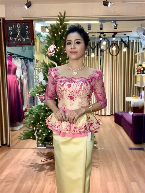 pin-by-themoon-tailor-on-khmer-traditional-dresses