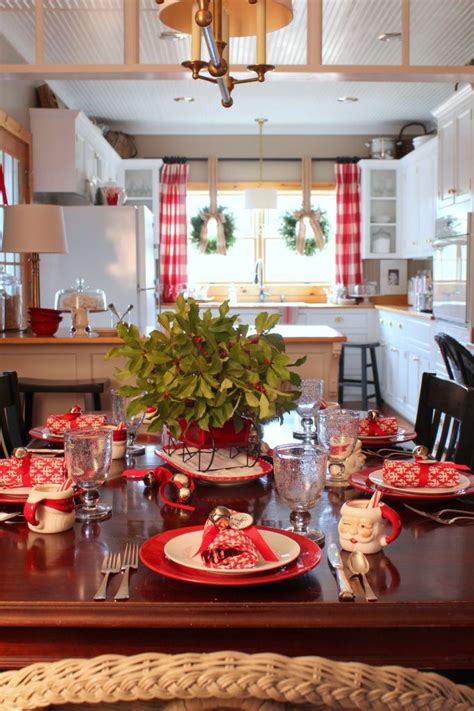 Gather These Easy Elegant And Merry Decorating Ideas For A Farmhouse Christmas Kitchen No