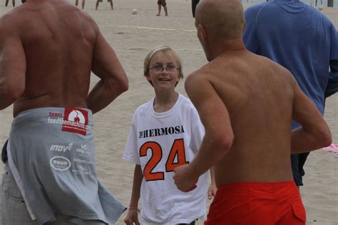 Burke Sets Sand Running Record At Hermosa Hermosa Beach Ca Patch