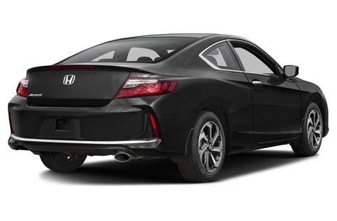 The 2016 honda accord receives a refresh with updated styling, a host of advanced safety features, and still offers an optional manual transmission. 2016 Honda Accord MPG, Price, Reviews & Photos | NewCars.com