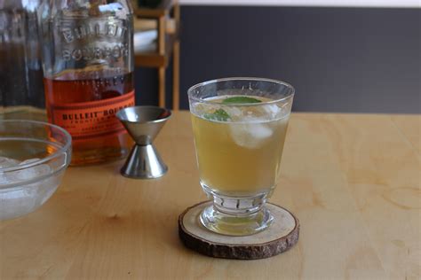 You may have recalled a few years ago, i made this kombucha margarita, and that was a great way to play with the fun flavors of kombucha you can find. A refreshing spring cocktail: Whiskey Ginger Smash : cocktails