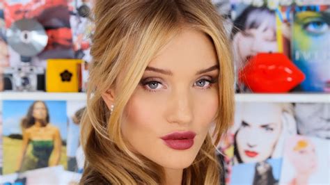 Get Ready With Rosie Huntington Whiteley Gorgeous Makeup And Hair Look