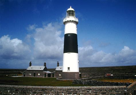 Lighthouses Of Western Ireland Connacht And Ulster