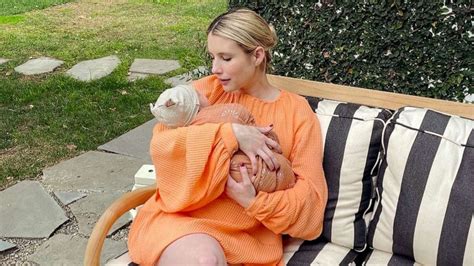Emma Roberts Reveals Name Of Her Newborn Son In 1st Public Photo Good