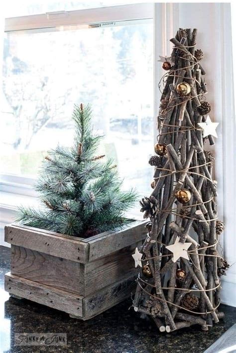 Pin by Zsófi Borbás on Christmas | Diy christmas tree, Christmas decor diy, Miniature christmas ...
