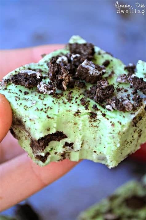Feb 21, 2014 at 2:00 pm. No-Bake Mint Oreo Fudge | Lemon Tree Dwelling