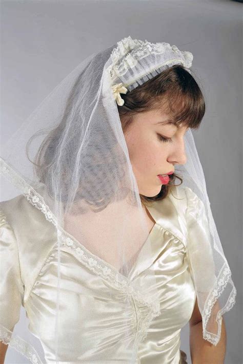 Vintage 1940s Wedding Veil Tulle And Lace Wedding
