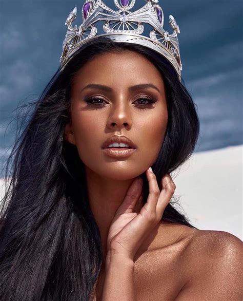 Miss South Africa 2018 King Of Queens Beauty Salon Design Hawaiian