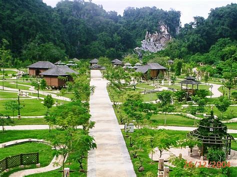 32, jalan lang indah 9 taman desa lang indah. Hotel Paragon City, all in IPOH: Gunung Lang Ipoh Perak
