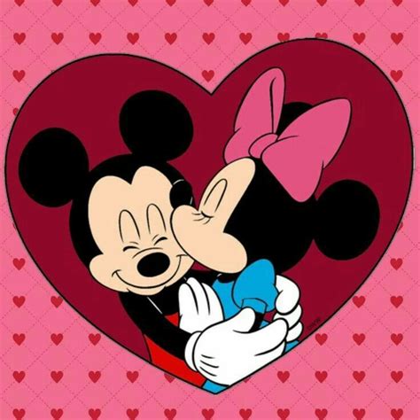 Pin By Edo Ancona On Mickey E Minnie Mickey And Minnie Kissing