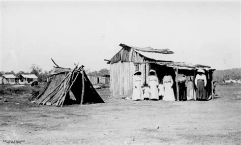 Cherbourg Memory Group And Huts At Barambah Aboriginal Settlement 1911